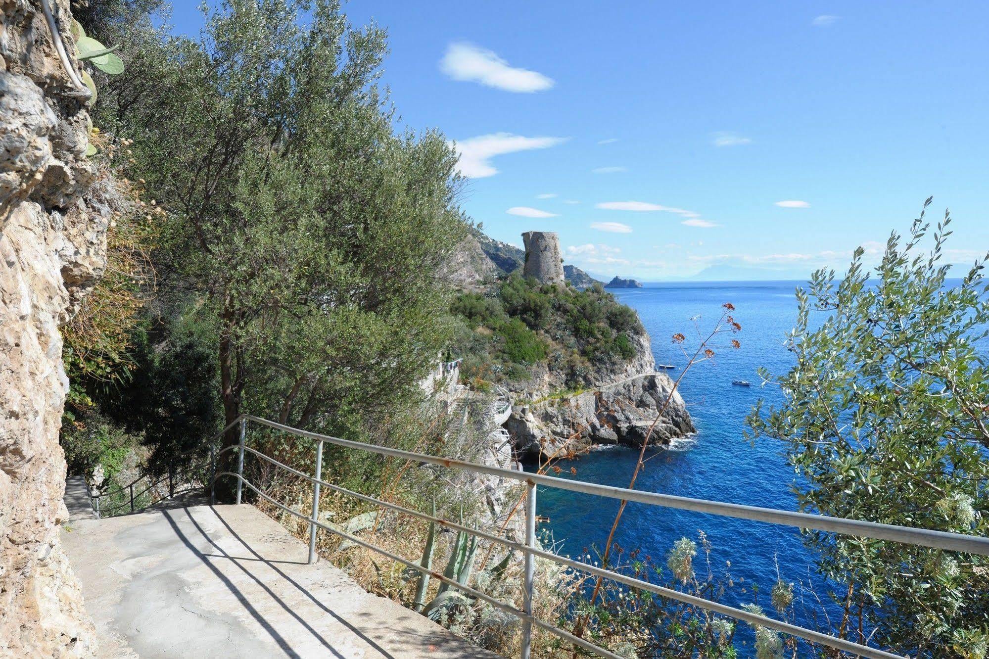 Torre Saracena 3* Praiano