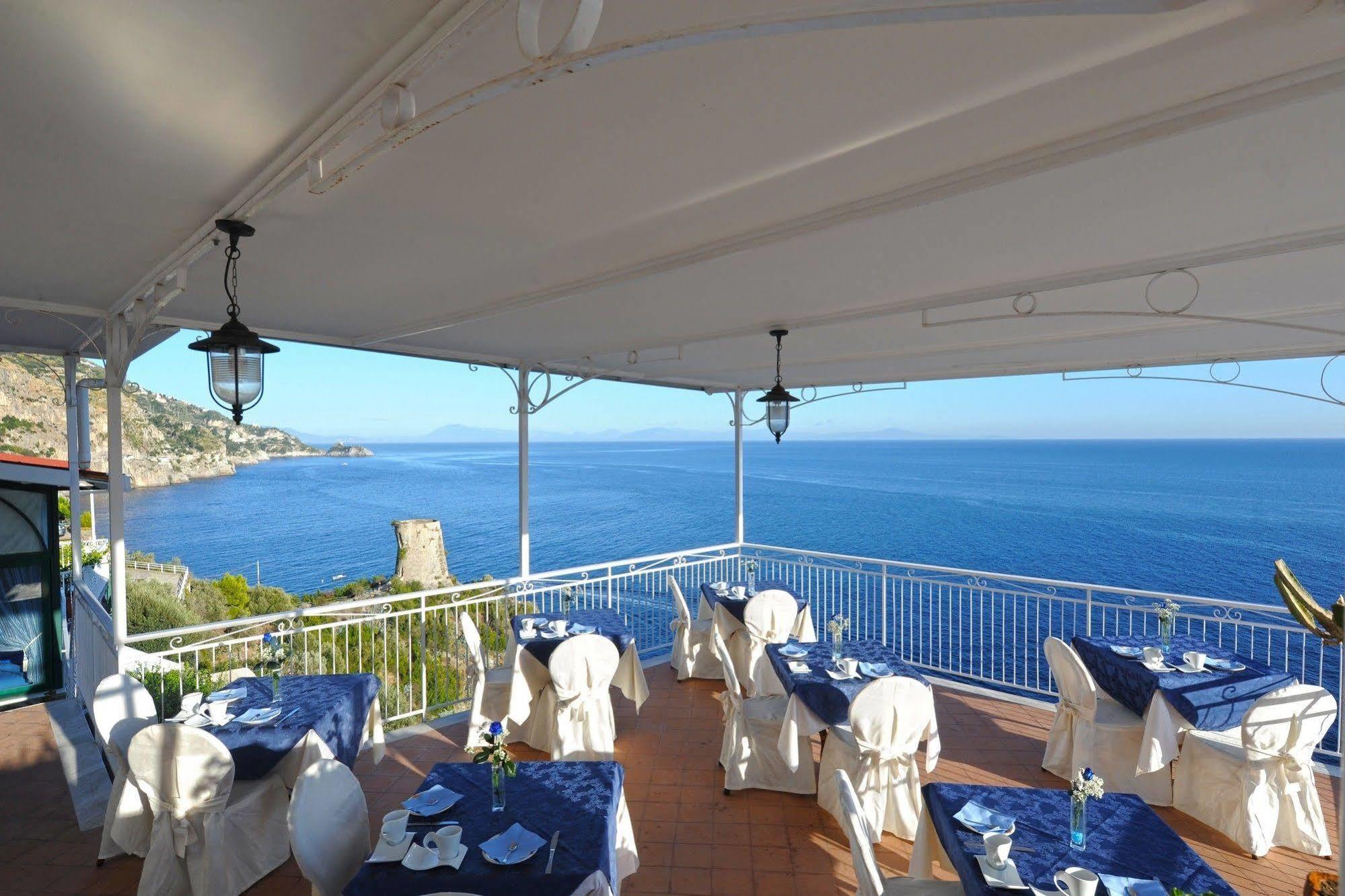 Torre Saracena Hotel Praiano